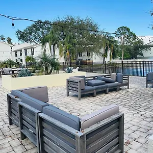  Holiday home Usf & Busch Gardens Townhome United States